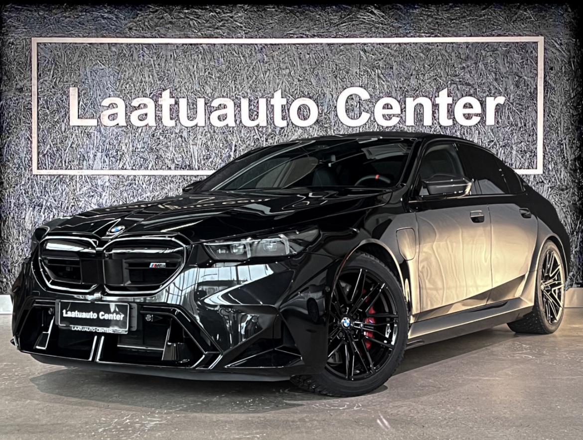 BMW - M5 | 2025