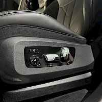 BMW - XM | 2023