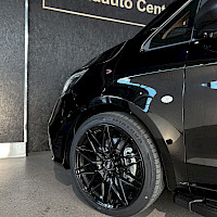 Mercedes-Benz - V | 2023
