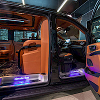Mercedes-Benz - V | 2023