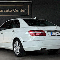Mercedes-Benz - E | 2012