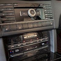 Mercedes-Benz - E | 2012