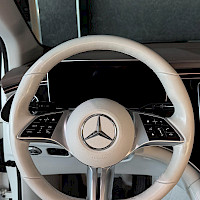Mercedes-Benz - EQE SUV | 2023