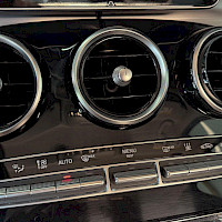 Mercedes-Benz - C | 2016