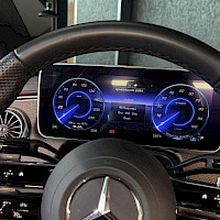 Mercedes-Benz - EQE | 2022
