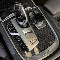 BMW - 740 | 2016